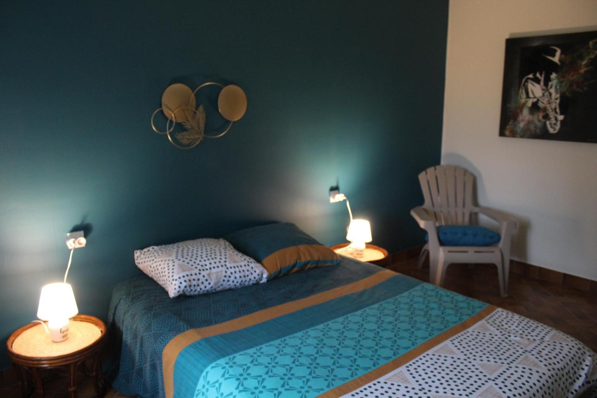 Bed and Breakfast Arts & Passion Mirambeau  Exterior foto